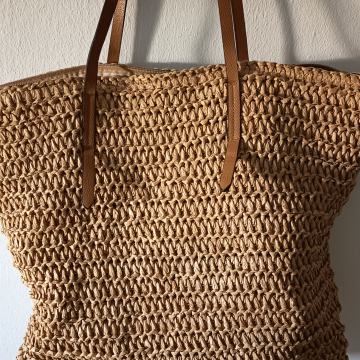 pletena ženska torba