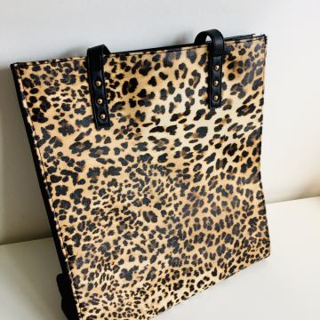 POTPUNO NOVA LEOPARD CRNA KOŽNA TORBA