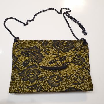 Predivna ženska torbica RUČNI RAD!!!