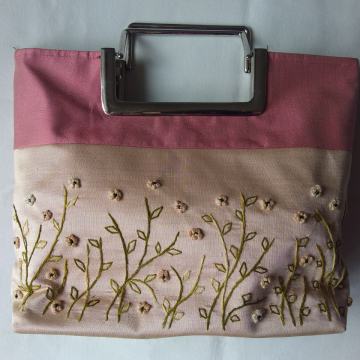 Preslatka američka svečana torbica