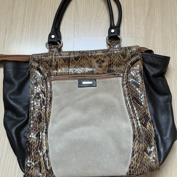 PRODAJEM GALKO TORBU!