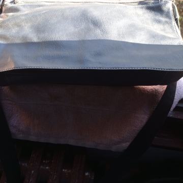 TORBA -s poklopcem -na preklop-Novo