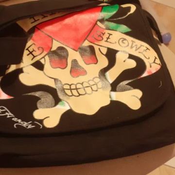 T.Harley 30x40x12 nova sportska torba na rame kvalitetna i praktična