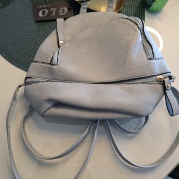 RUKSAK SVIJETLO PLAVI - SIVI - NOVO S ETIKETOM