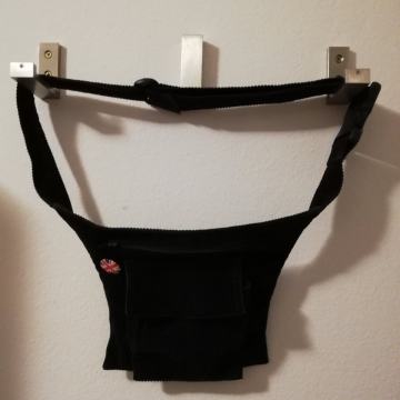 Samt okolopasna torbica /TOTALNA ČISTKA