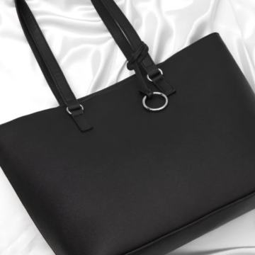 SINSAY CRNA TORBA - NOVO