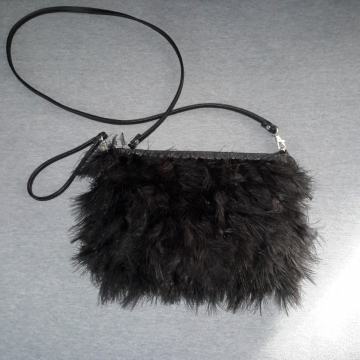 Stradivarius torba perje