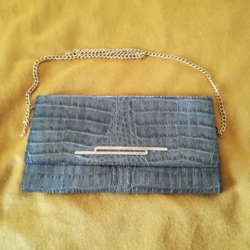 Tanka ženska torbica