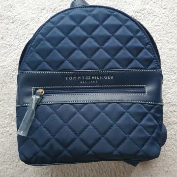Tommy Hilfiger ruksak