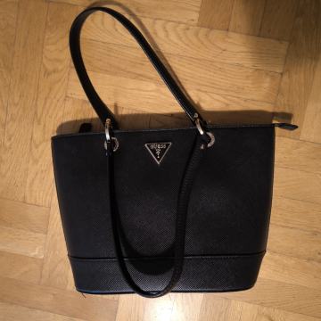 Torba Guess