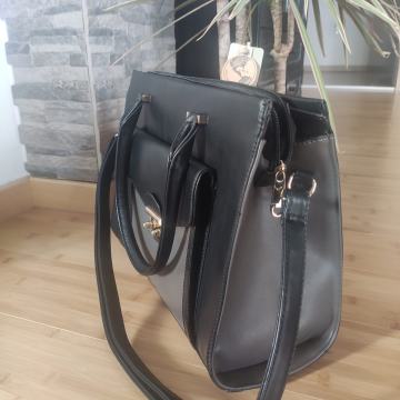 torba kožna ženska