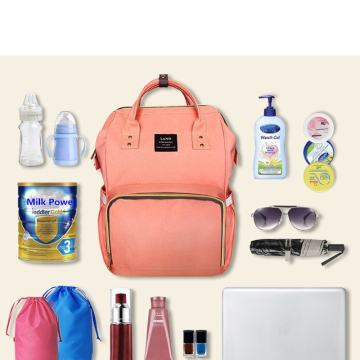 Torba za mamu u koju stane baš sve!