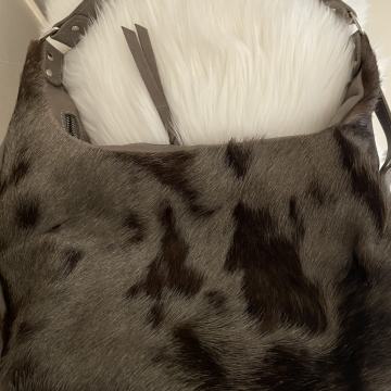 Nova torba prave kože