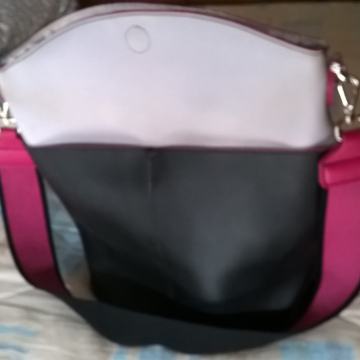 TORBICA U 3 BOJE "CARPISA"