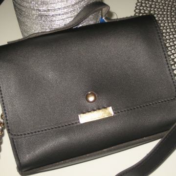 CRNA TORBA - NOVO S ETIKETOM