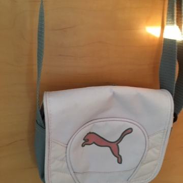 Torbica Puma
