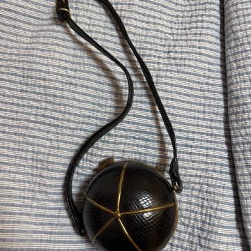 Vintage torbica u obliku loptice