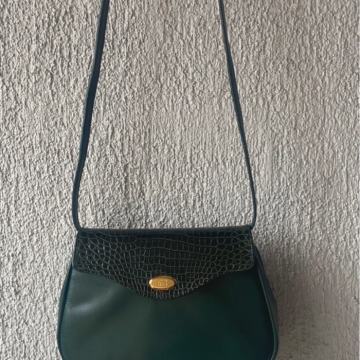 Zelena kožna torbica-FR brend Fabienne