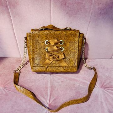 Ženska nova bež torbica