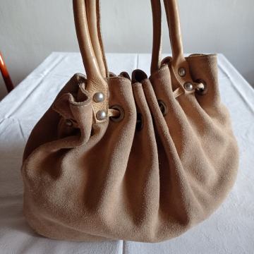 ŽENSKA KOŽNA TORBA GULIVER