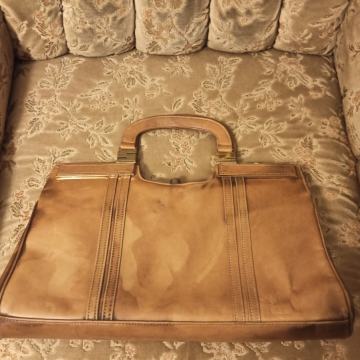 Ženska kožna torba