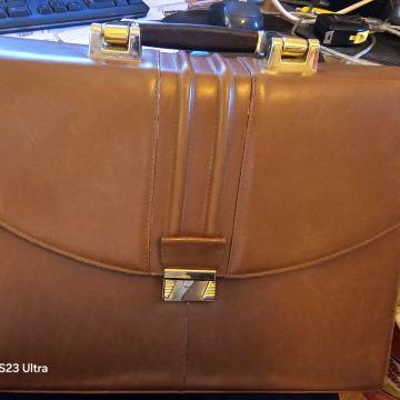 Ženska kožna torba