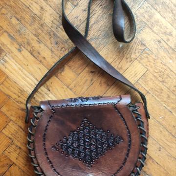 ženska kožna torbica