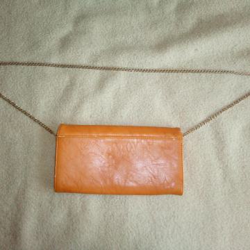 ženska rucna kožna torbica