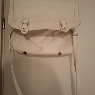 Ženska torba bijela