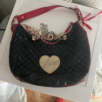 Ženska torba GUESS