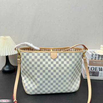 ženska torba Louis Vuitton