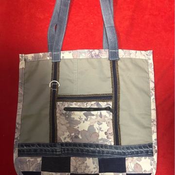 ZENSKA TORBA RUCNI RAD 50x52cm