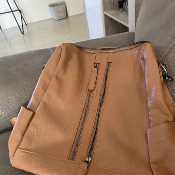 Ženska torba - ruksak