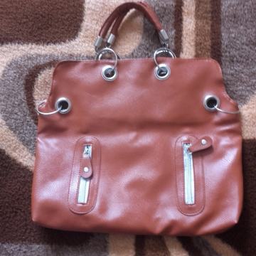 NOVA ŽENSKA TORBA SAMO 80kn