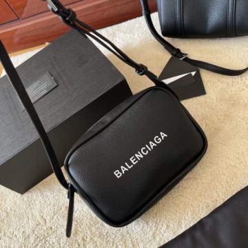 Ženska torba torbica  Balenciaga