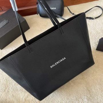 Ženska torba torbica  Balenciaga