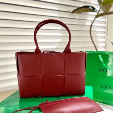 Ženska torba torbica Bottega Veneta