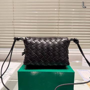 Ženska torba torbica Bottega Veneta