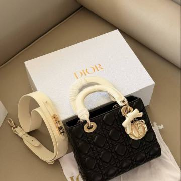 Ženska torba torbica Dior lady