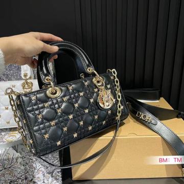 Ženska torba torbica Dior