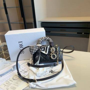 Ženska torba torbica Dior