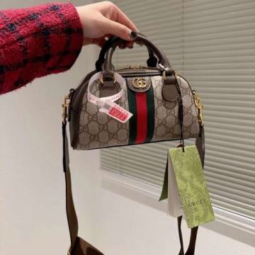 Ženska torba torbica Gucci