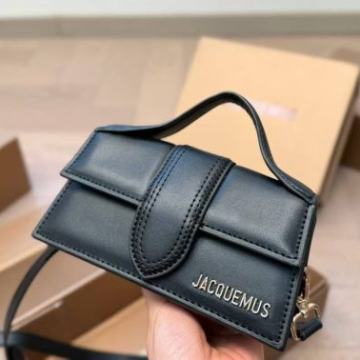 Ženska torba torbica Jacquemeus