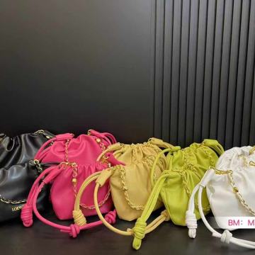 Ženska torba torbica Loewe