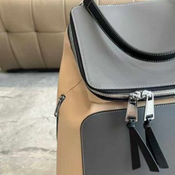 Ženska torba torbica Loewe