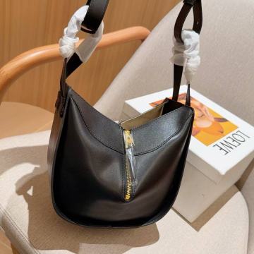 Ženska torba torbica LOEWE