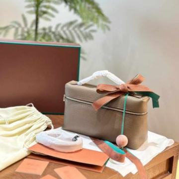 Ženska torba torbica Lori Piana