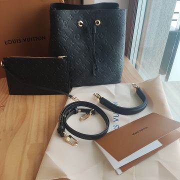 Ženska torba torbica Louis Vuitton Noe Noe