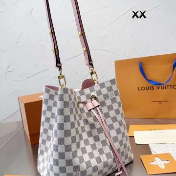 Ženska torba torbica Louis Vuitton