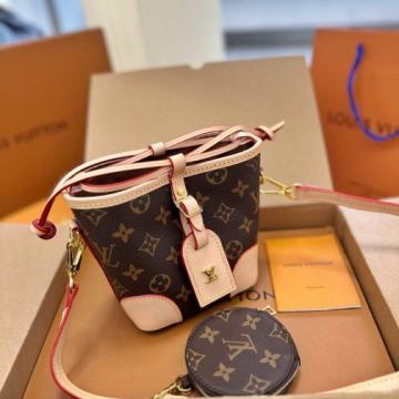 Ženska torba torbica Louis Vuitton